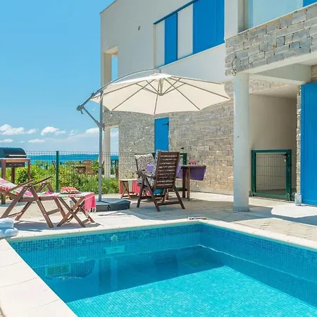 Luxury On The Beach Adriatic Luxury *